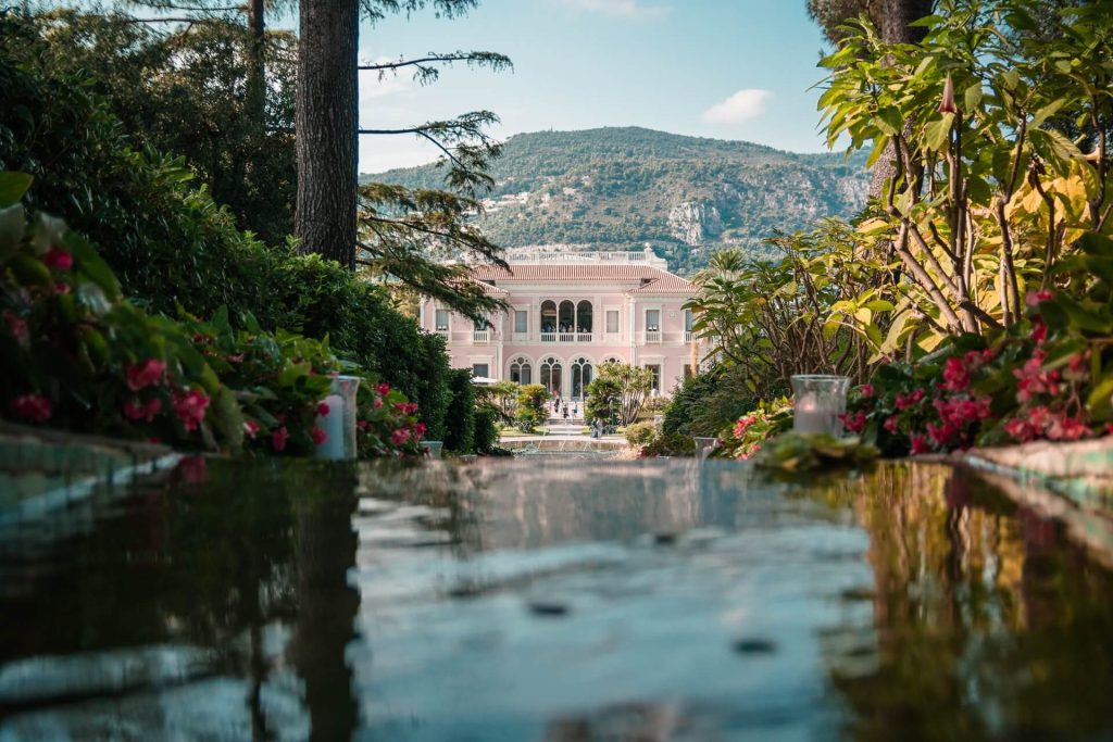 Beautiful villa on the Cote d'Azur. 