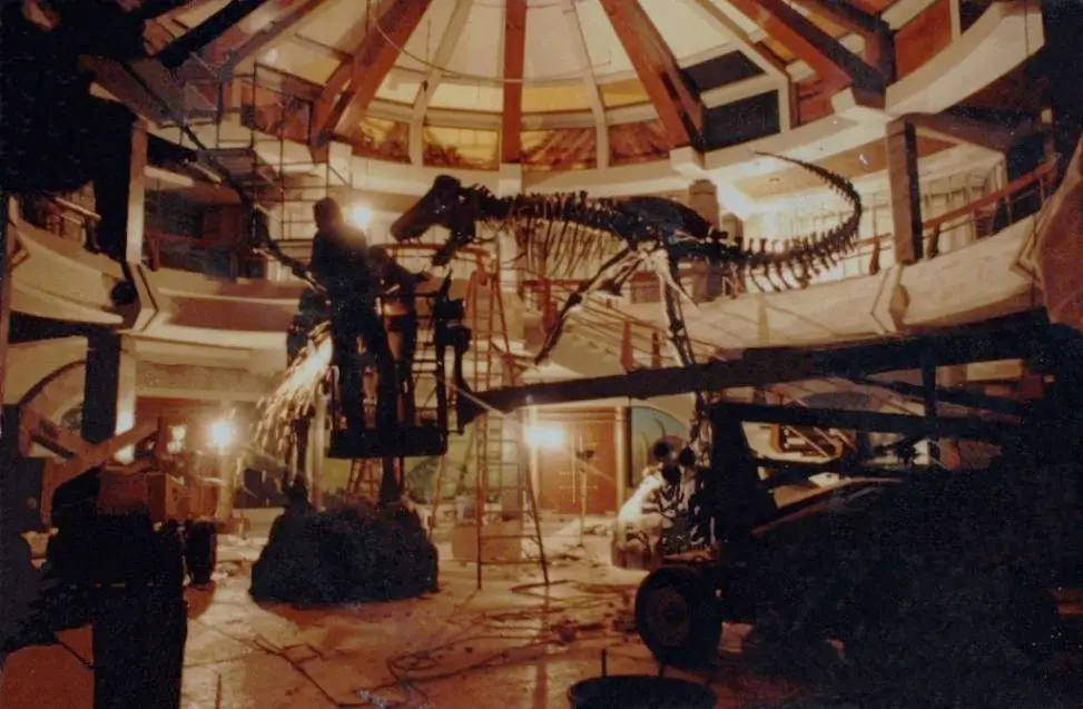 Jurassic Park Visitor Center rotunda under construction. 